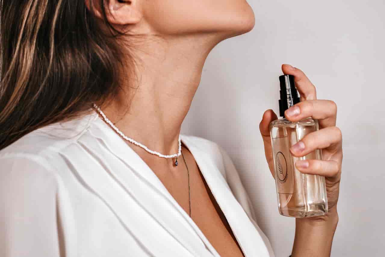 ¿Qué es un atomizador de perfume y por qué necesitas uno?